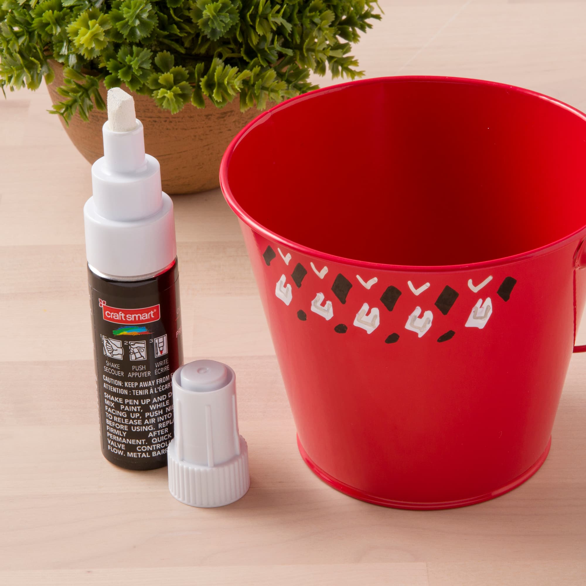 Premium Jumbo Paint Pen by Craft Smart